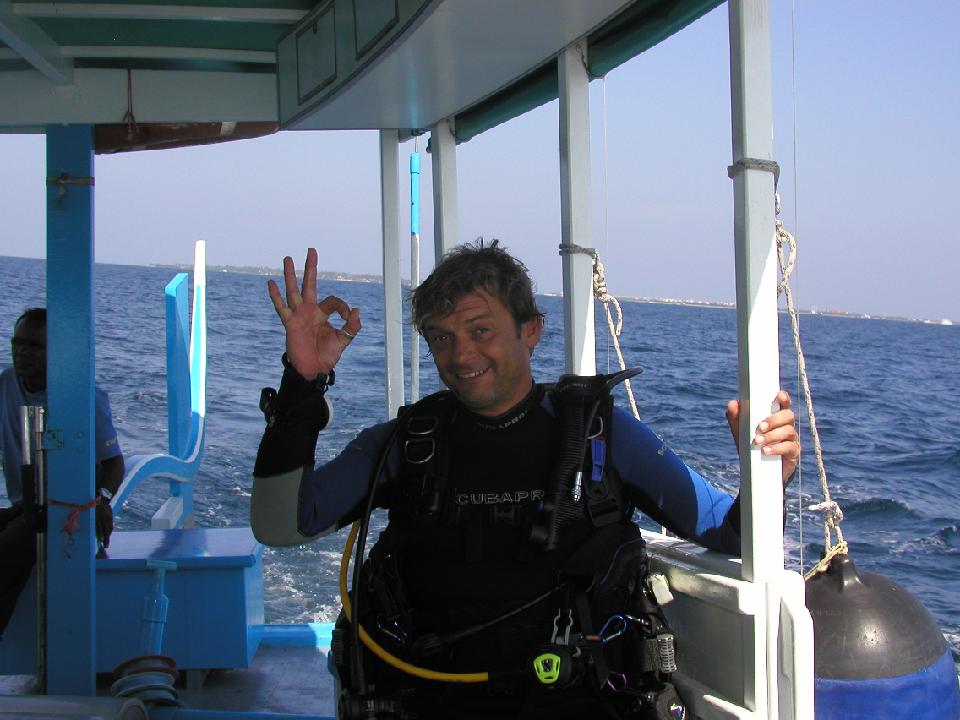 malediven_2008_078.jpg - Sigi, unser Diveguide