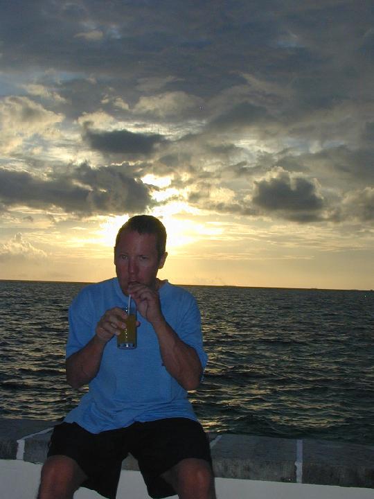 malediven_2008_347.jpg - Sundowner