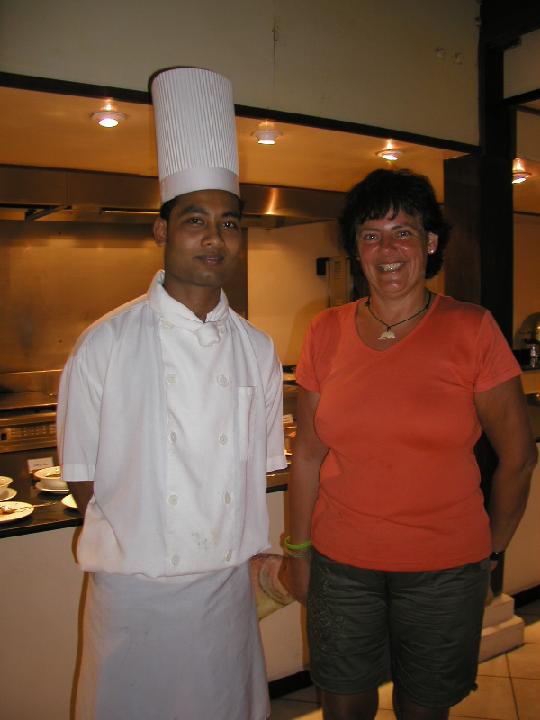 malediven_2008_547.jpg - Nudel- und Eierkoch