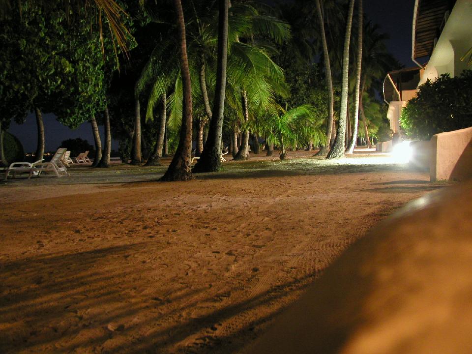 malediven_2008_550.jpg - Vollmondnacht